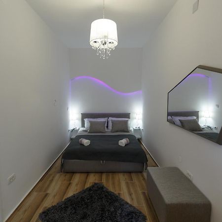 Apartman Royal 斯拉沃尼亚布罗德 外观 照片