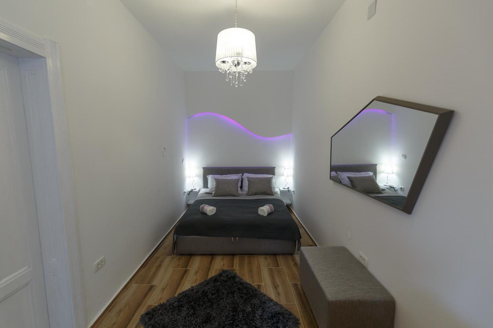 Apartman Royal 斯拉沃尼亚布罗德 外观 照片